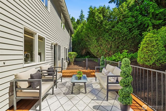 8243 147th Avenue SE, Newcastle, WA 98059