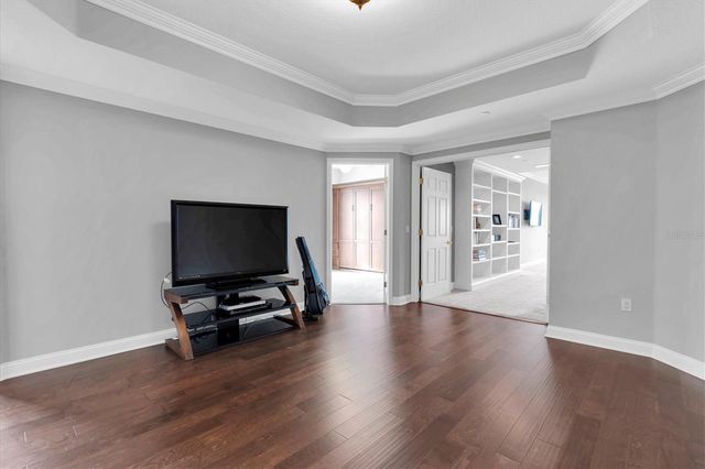 555 5TH AVENUE NE 711, St Petersburg, FL 33701