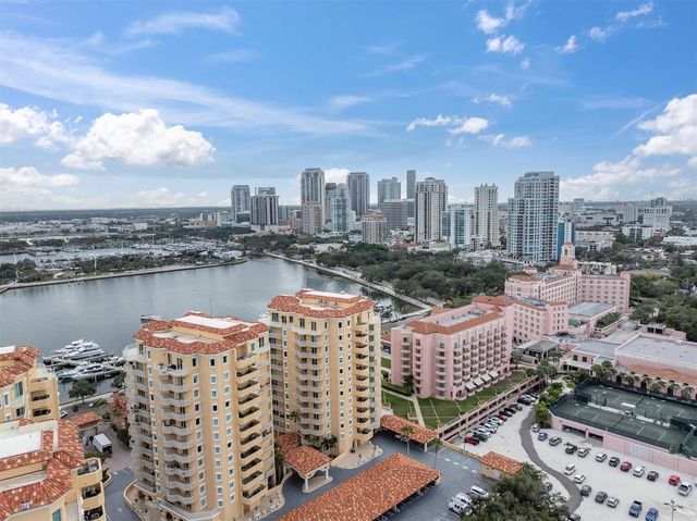 555 5TH AVENUE NE 711, St Petersburg, FL 33701