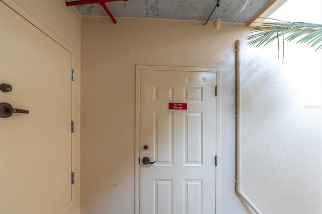 555 5TH AVENUE NE 711, St Petersburg, FL 33701