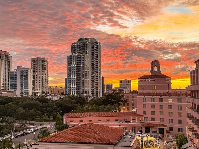 555 5TH AVENUE NE 711, St Petersburg, FL 33701