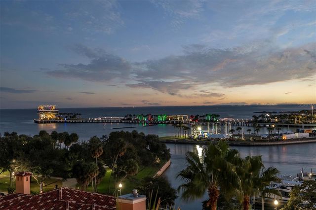 555 5TH AVENUE NE 711, St Petersburg, FL 33701