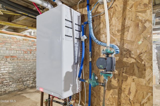 902 24th Street, Watervliet, NY 12189