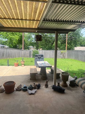 6320 Old Ox, Dallas, TX 75241