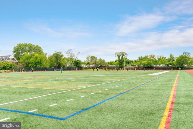 5746 GRAYS AVE, Philadelphia, PA 19143