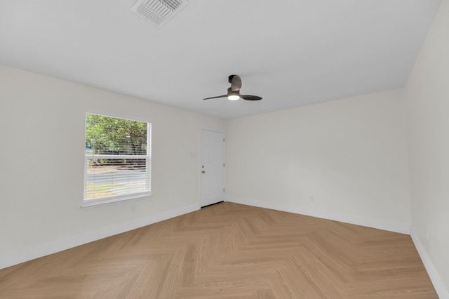 1008 Wilks Ave, Austin, TX 78752