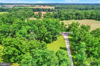 420 KOHLER SCHOOL RD, New Oxford, PA 17350