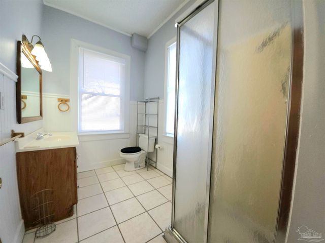 911 N Spring St 3, Pensacola, FL 32501