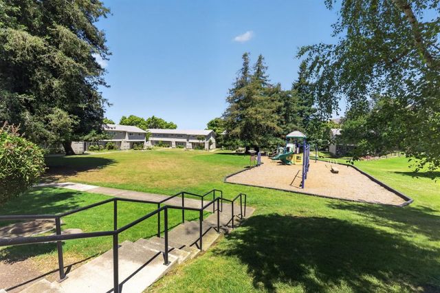 92 Hemlock Lane, Milpitas, CA 95035