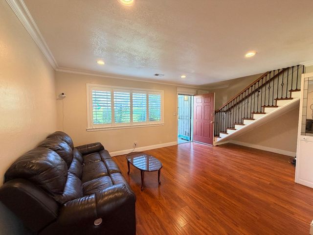 92 Hemlock Lane, Milpitas, CA 95035
