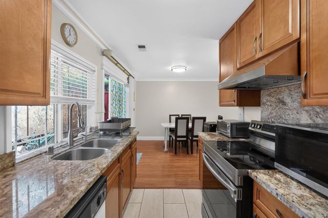 92 Hemlock Lane, Milpitas, CA 95035