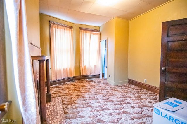 529 6th Street, Parkersburg, WV 26101