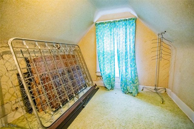 529 6th Street, Parkersburg, WV 26101