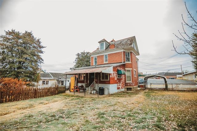 529 6th Street, Parkersburg, WV 26101