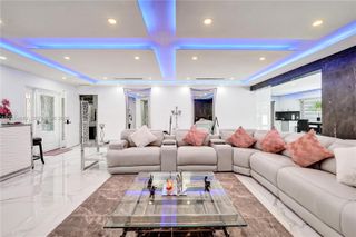 3701 Mckinley Street, Hollywood, FL 33021