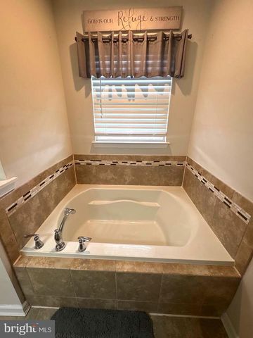 642 BARRIE RD, Middletown, DE 19709