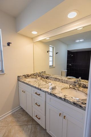 471 SE Lamon Lane, Port St. Lucie, FL 34983