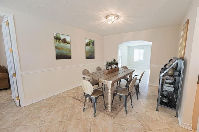 471 SE Lamon Lane, Port St. Lucie, FL 34983