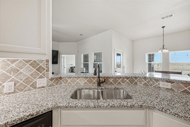 21855 County Road 820, Farmersville, TX 75442