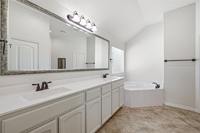 21855 County Road 820, Farmersville, TX 75442