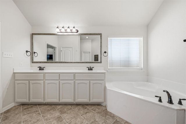 21855 County Road 820, Farmersville, TX 75442