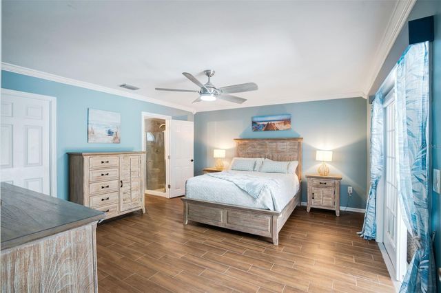 3196 CRYSTAL LAKES COURT, Sarasota, FL 34235