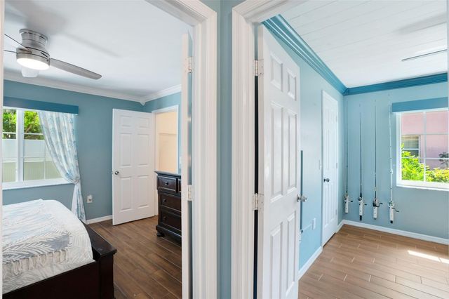 3196 CRYSTAL LAKES COURT, Sarasota, FL 34235