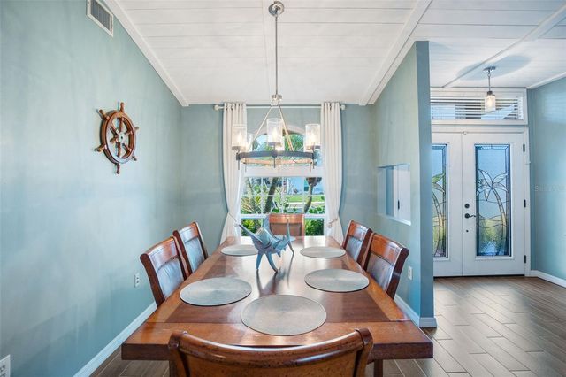 3196 CRYSTAL LAKES COURT, Sarasota, FL 34235