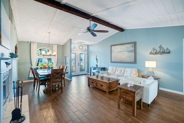 3196 CRYSTAL LAKES COURT, Sarasota, FL 34235