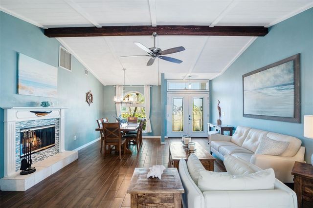 3196 CRYSTAL LAKES COURT, Sarasota, FL 34235