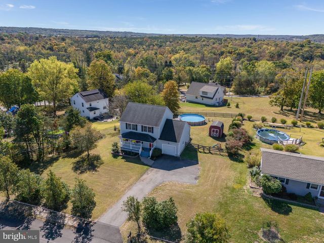 16 CHESTNUT AVE, Frenchtown, NJ 08825