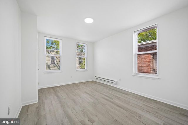 247 W BERKLEY ST, Philadelphia, PA 19144