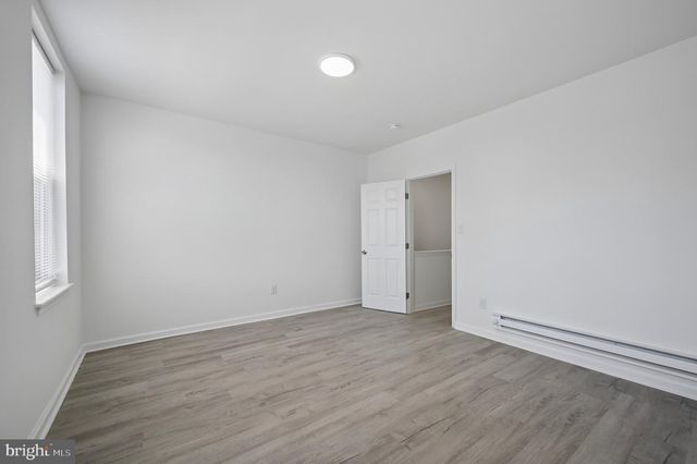 247 W BERKLEY ST, Philadelphia, PA 19144