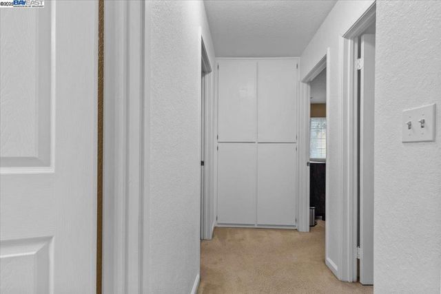 60 W South St, Tracy, CA 95376