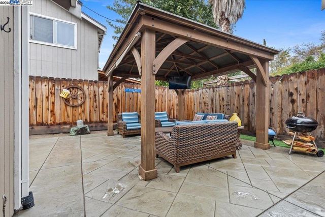 60 W South St, Tracy, CA 95376