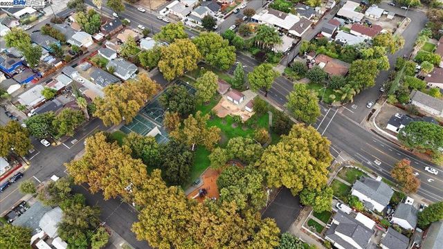 60 W South St, Tracy, CA 95376