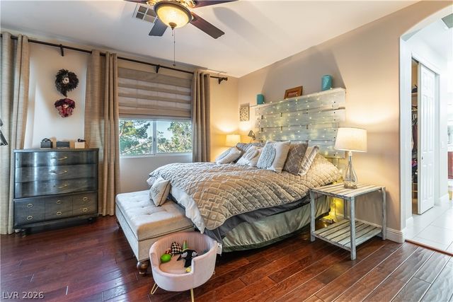 324 Glistening Cloud Drive, Henderson, NV 89012