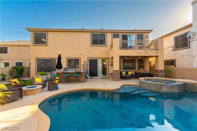 324 Glistening Cloud Drive, Henderson, NV 89012