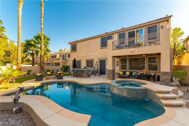 324 Glistening Cloud Drive, Henderson, NV 89012