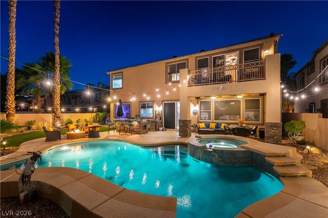 324 Glistening Cloud Drive, Henderson, NV 89012