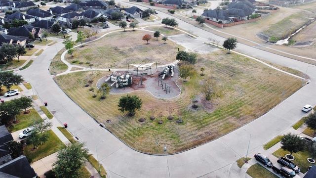 19107 Mustang Pointe Lane, Richmond, TX 77407