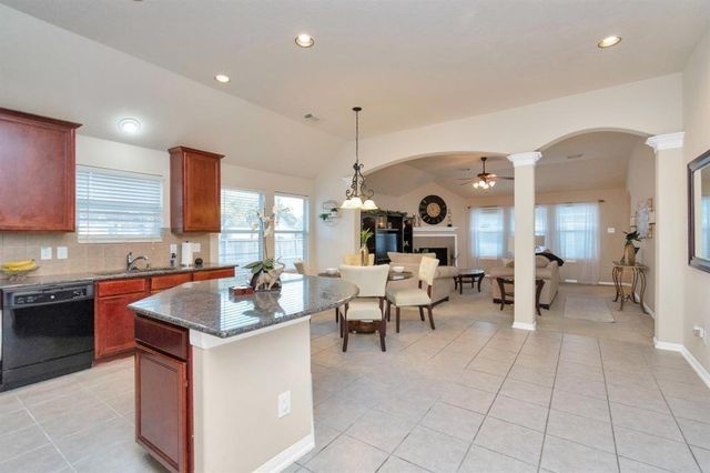 19107 Mustang Pointe Lane, Richmond, TX 77407