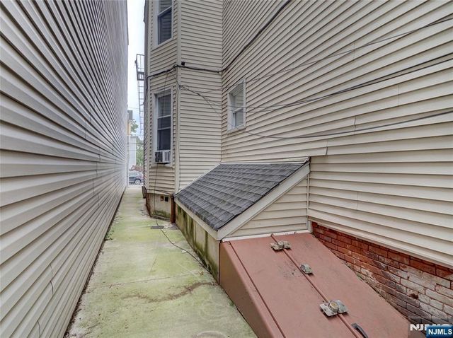 81 Auburn Street 5, Paterson, NJ 07501