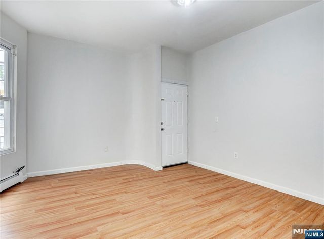 81 Auburn Street 5, Paterson, NJ 07501