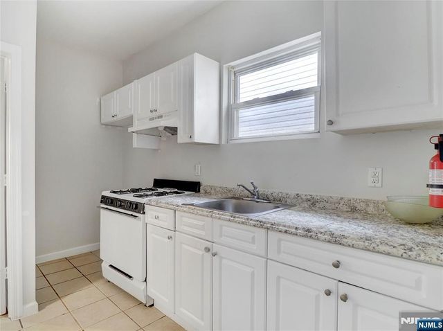 81 Auburn Street 5, Paterson, NJ 07501