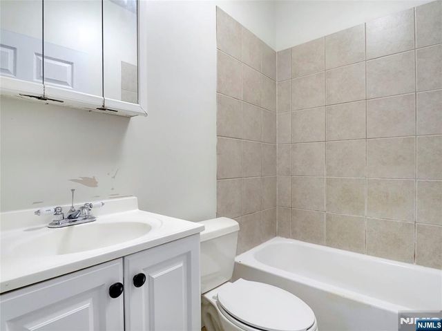 81 Auburn Street 5, Paterson, NJ 07501