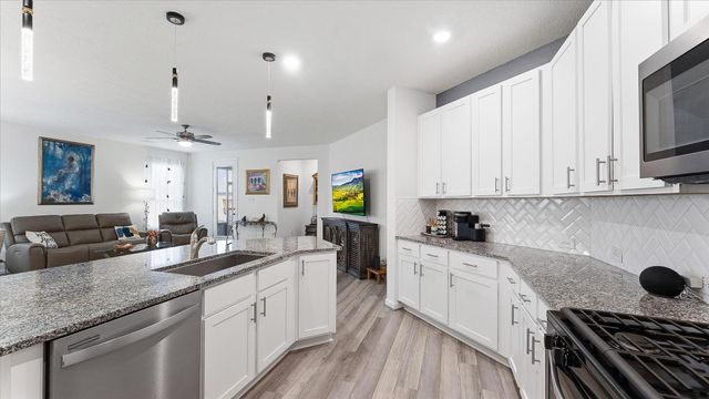 12571 New Castle Park Lane, Houston, TX 77044