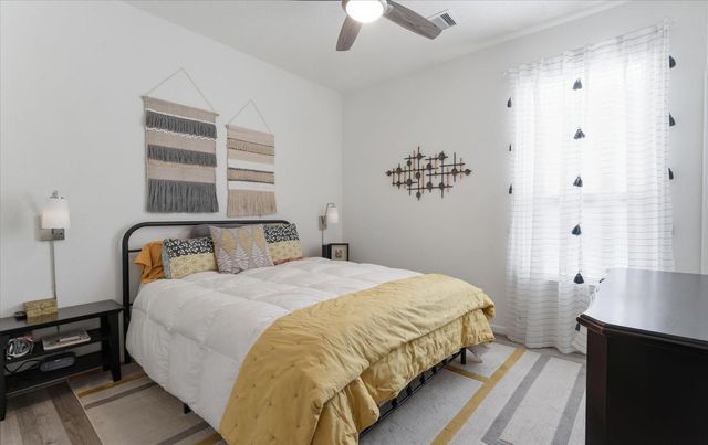 12571 New Castle Park Lane, Houston, TX 77044