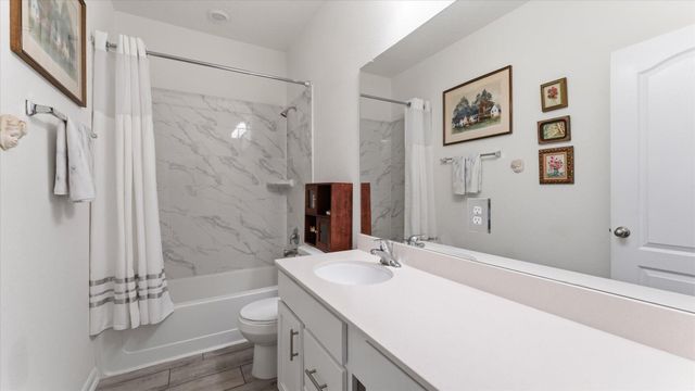 12571 New Castle Park Lane, Houston, TX 77044