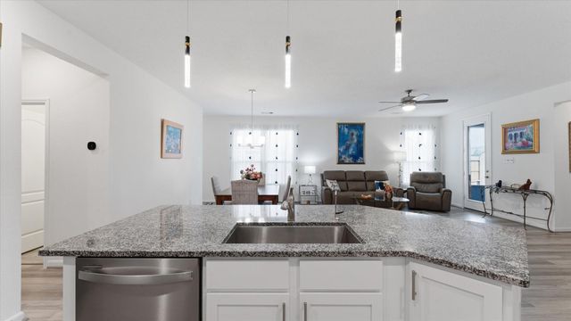 12571 New Castle Park Lane, Houston, TX 77044